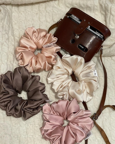 Fluffy Schrunchie