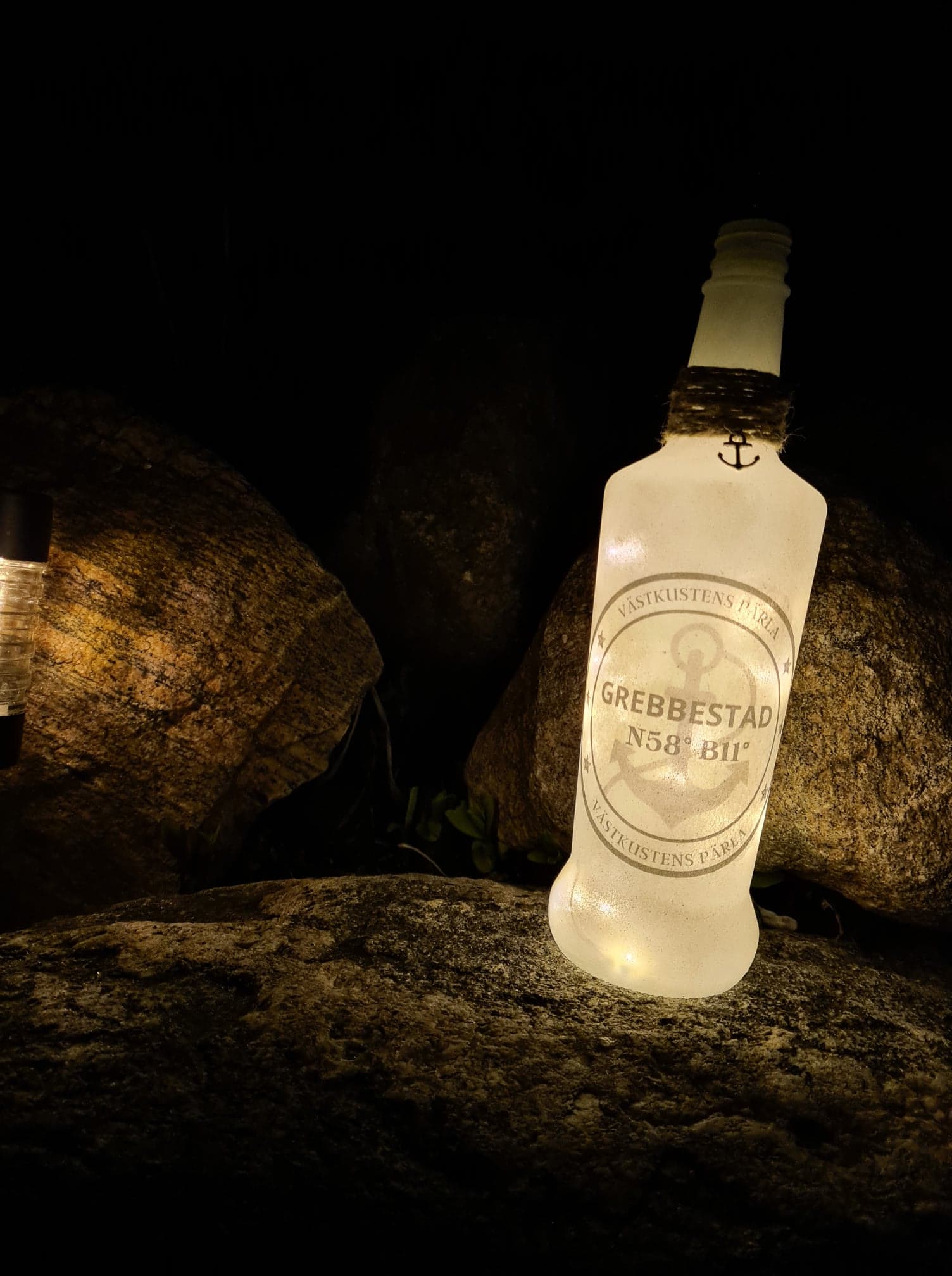 Flaska med belysning Grebbestad