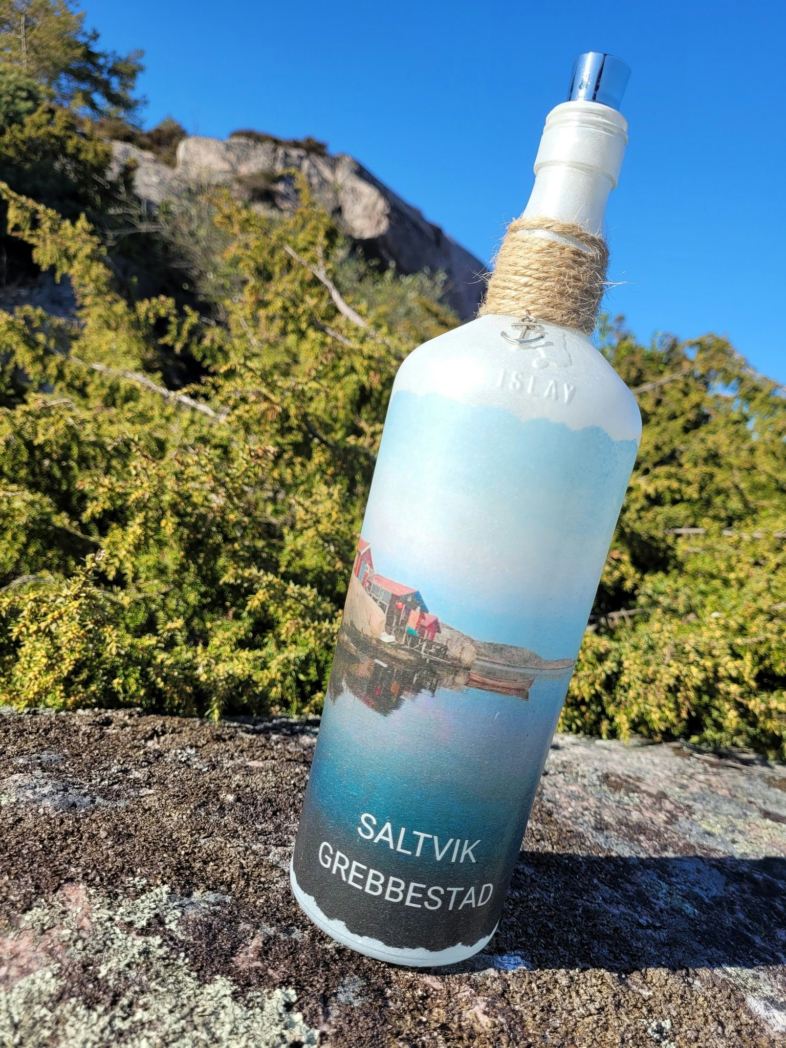 Flaska med belysning  Saltvik Grebbestad