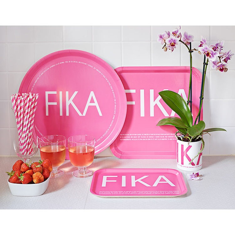 FIKA Mugg med rosa text