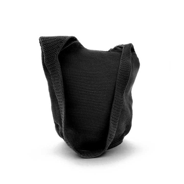 Ceannis Crochet Body Bag black