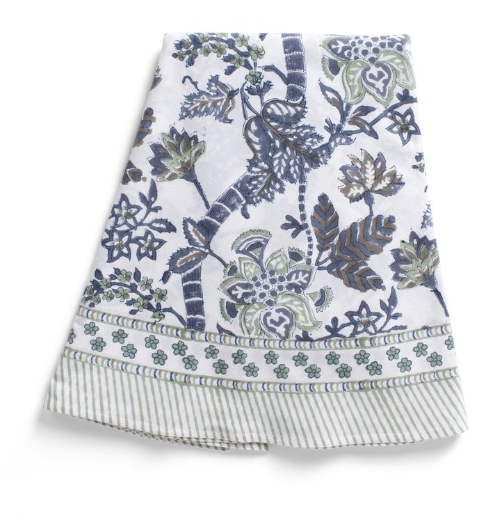 Chamois Floral Print rund duk Sea Blue