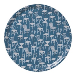 Klippan Yllefabrik x Bengt & Lotta Chairs rund bricka blå