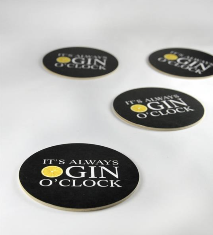 Mellow Design glasunderlägg Gin o'clock svart