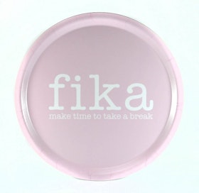 Mellow Design rund bricka Fika break rosa/vit