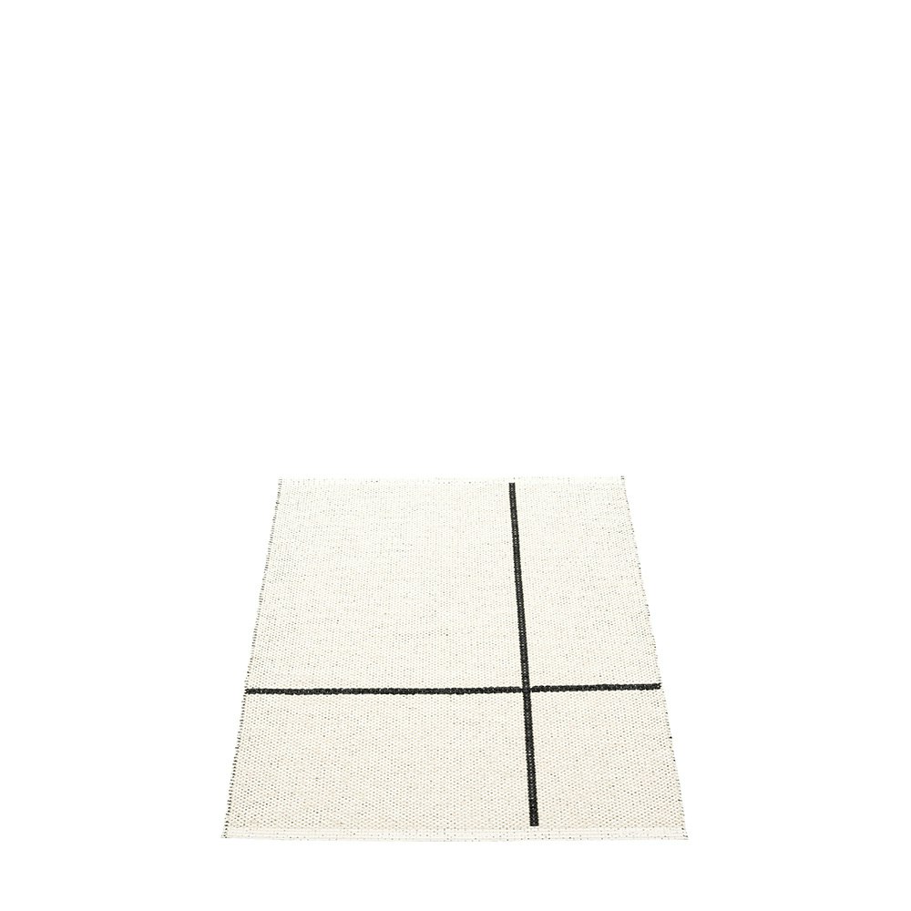 Pappelina matta Fred Black · Vanilla 70x90 cm