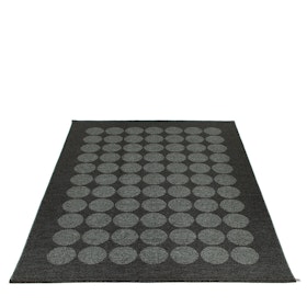 Pappelina matta Hugo Black metallic · Black 180 x 260 cm