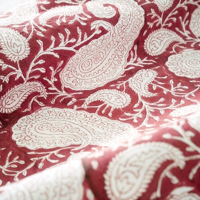 Chamois Big Paisley® rund duk Red