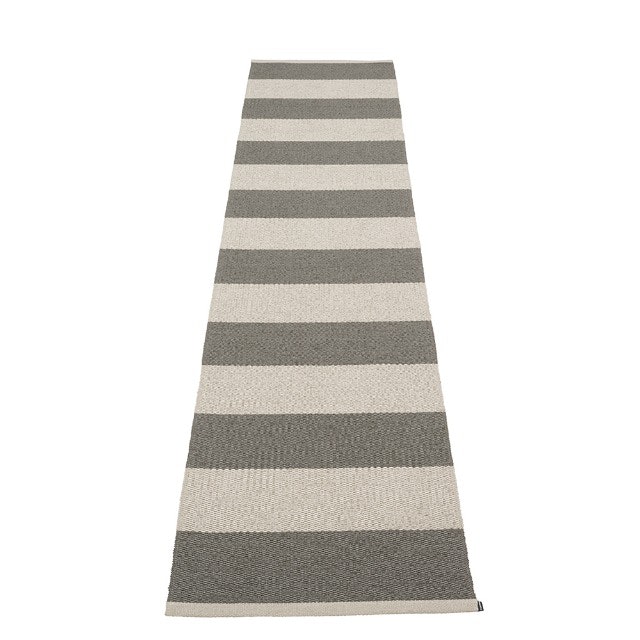 Pappelina matta Bob Linen · Charcoal