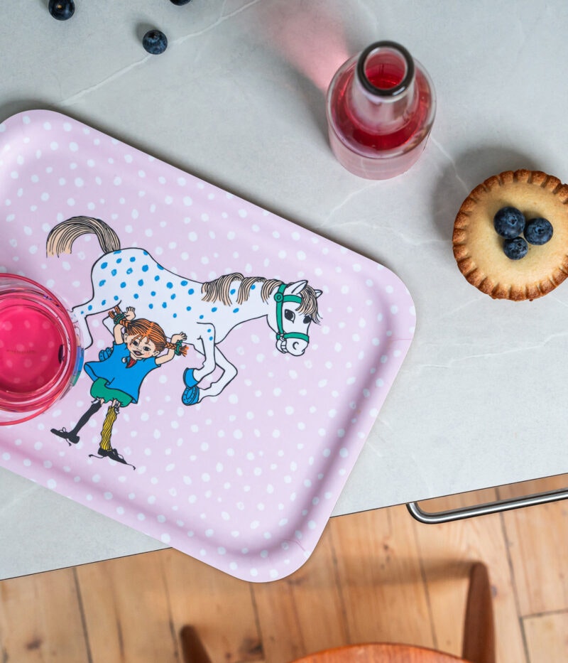 Muurla bricka Pippi Långstrump och Lilla gubben