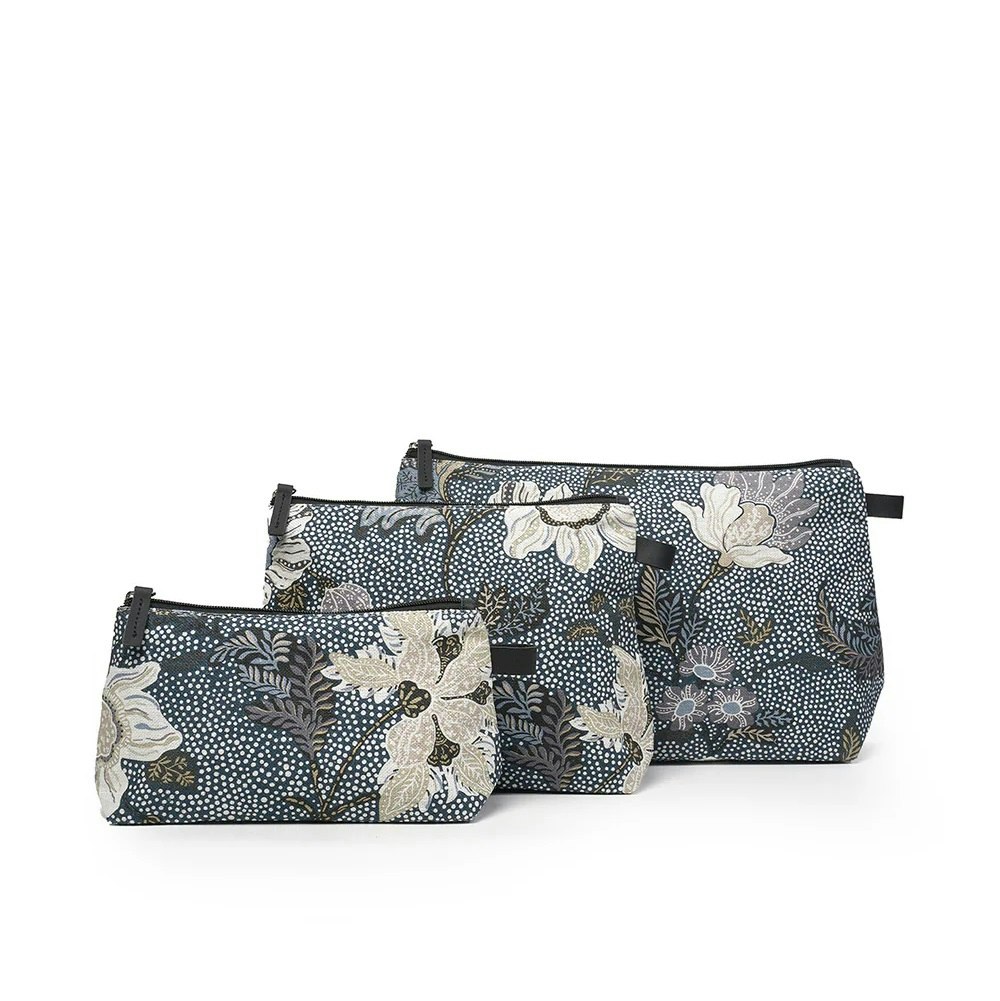 Ceannis Flower Linen necessär denim blue