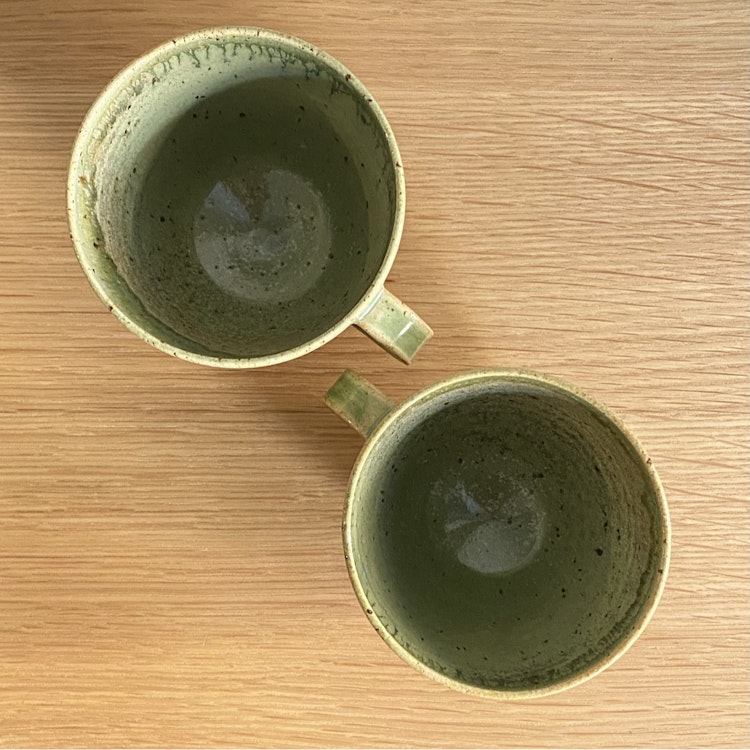 Grön mellanstor kopp