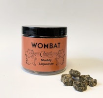Wombat - Muddy Liquorice/ Lakritspulveröverdragen Saltlakrits, 150 g