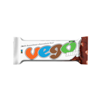 Vego –  Ljus choklad hela nötter EKO, 65 g