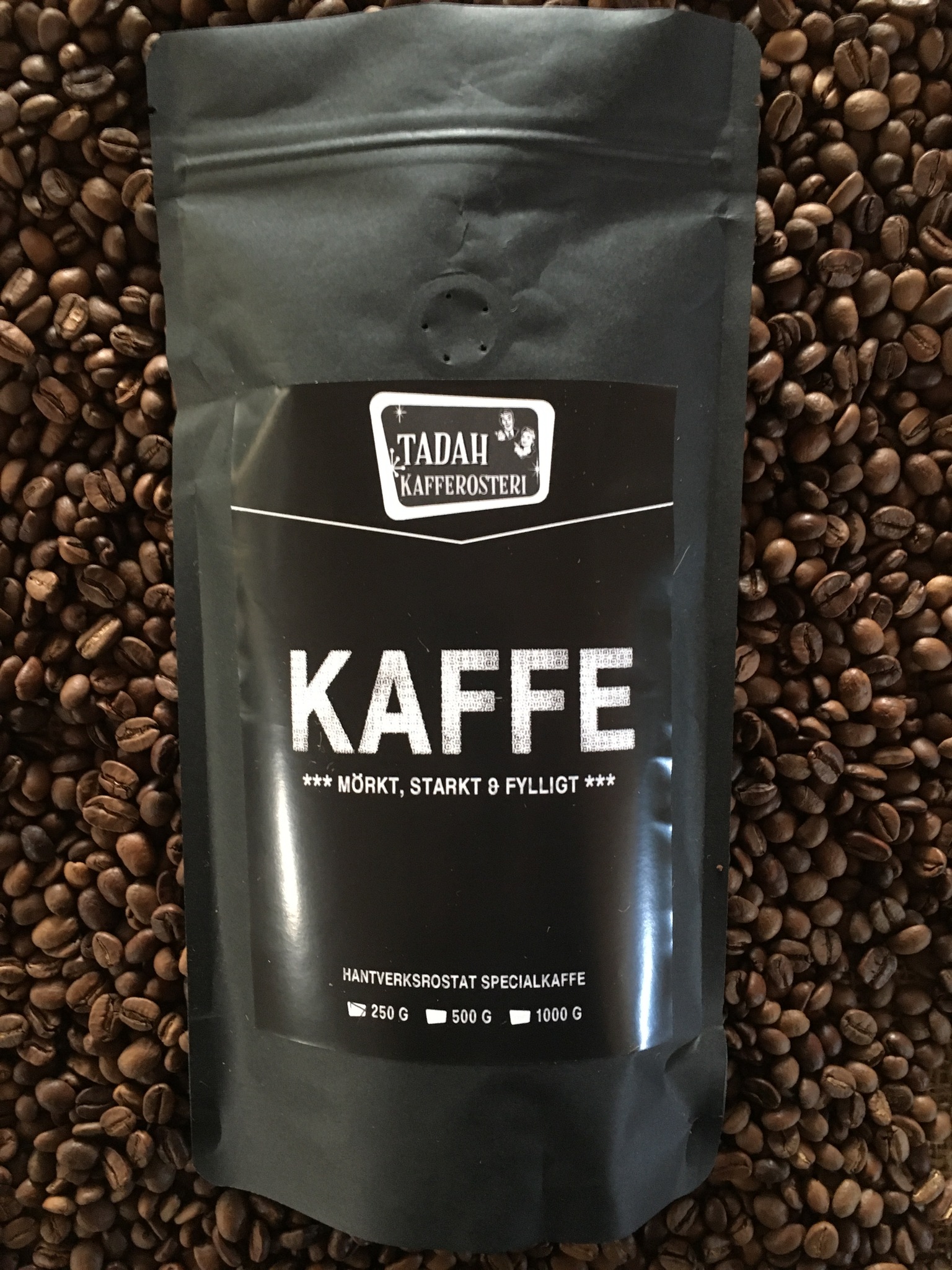 "Kaffe" | eine sehr dunkel geröstete Kaffeemischung