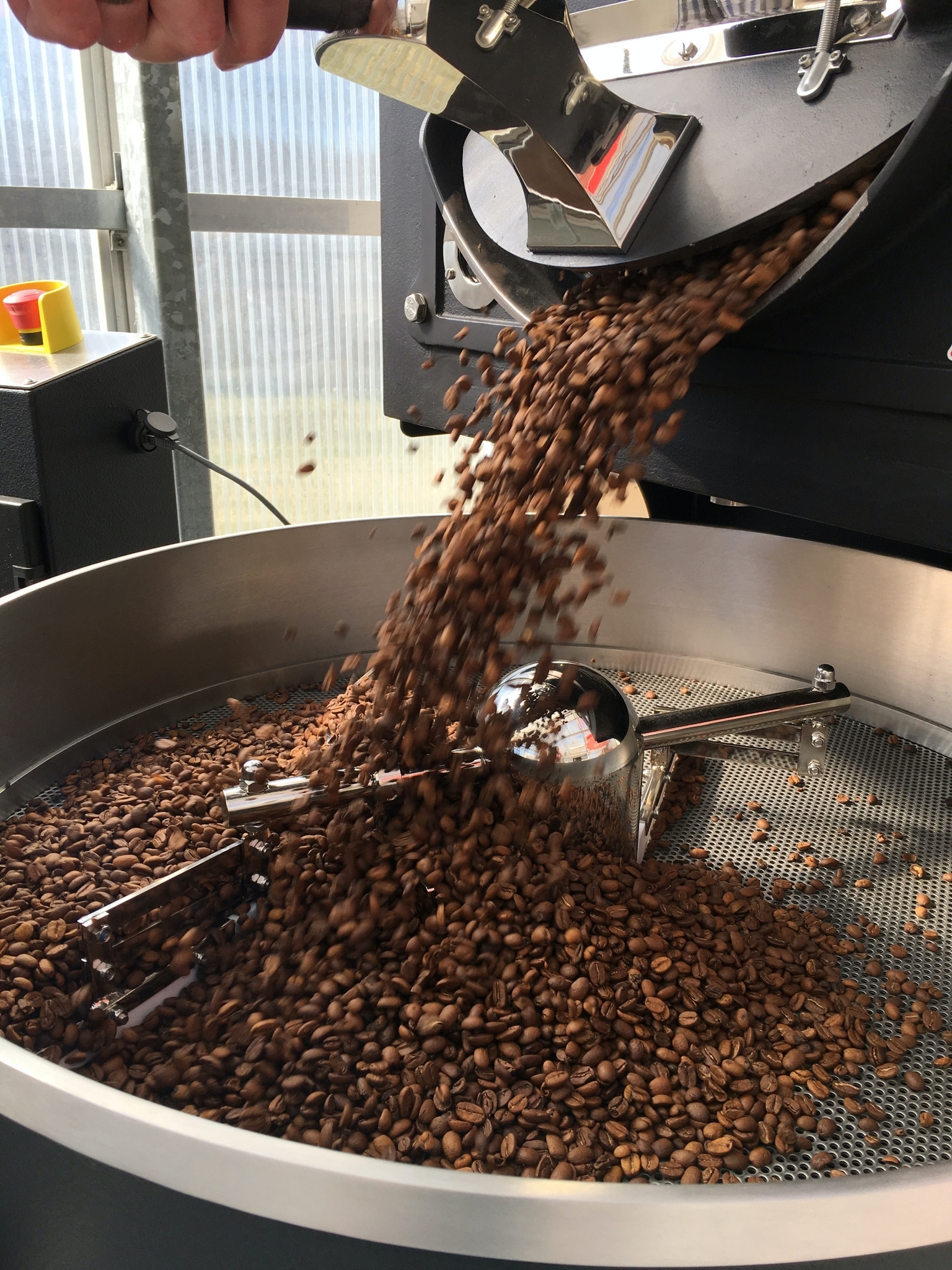 Kaffeprovning med gemensam rostning (på engelska)