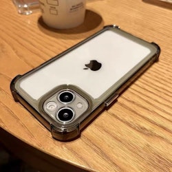 iPhone 14 silikonskal med kameraskydd Svart