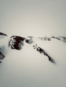 Nærbilde av Hallingskarvet, Kyrkjedøri