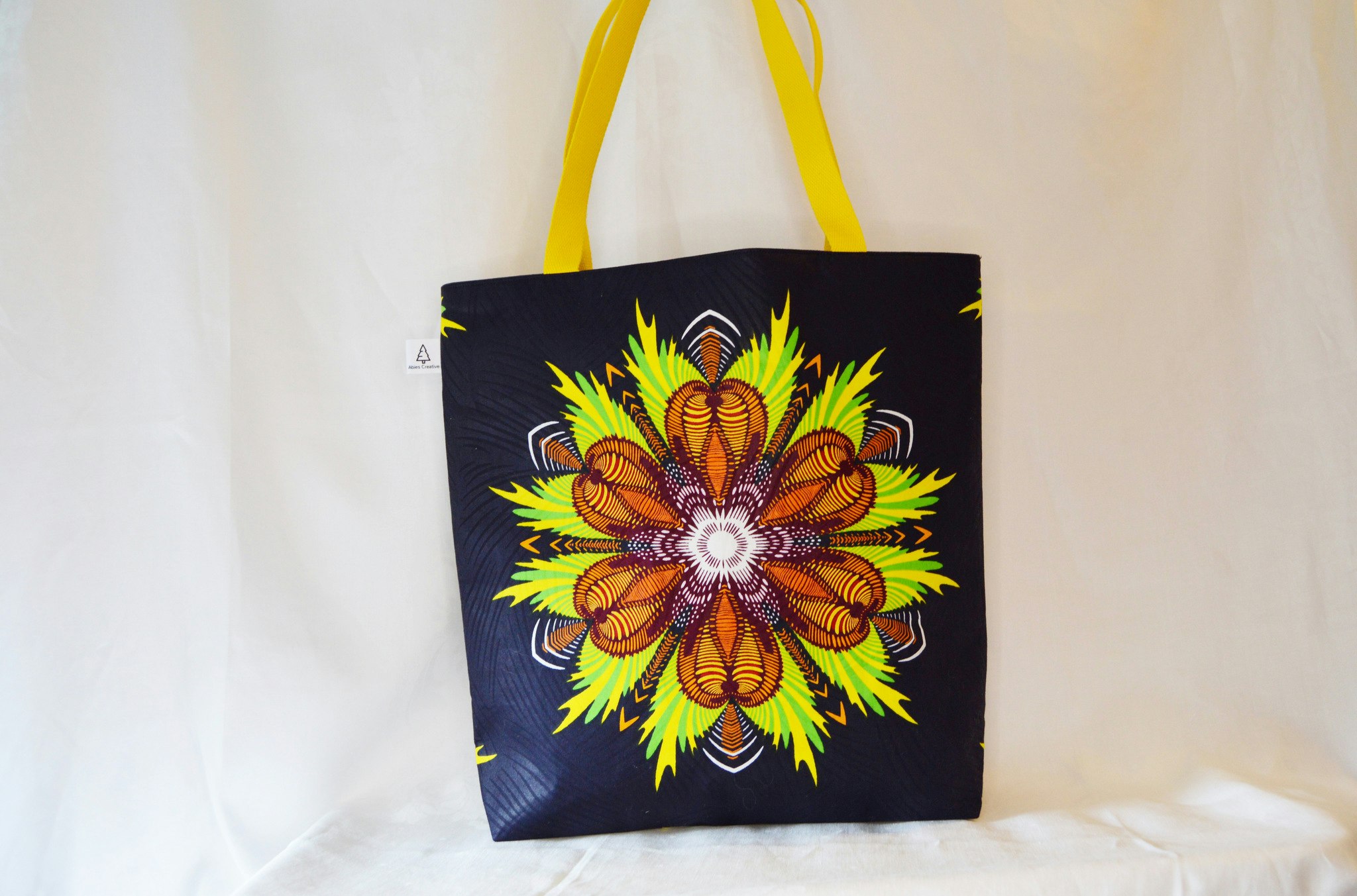 Tote - Flowerbomb gul