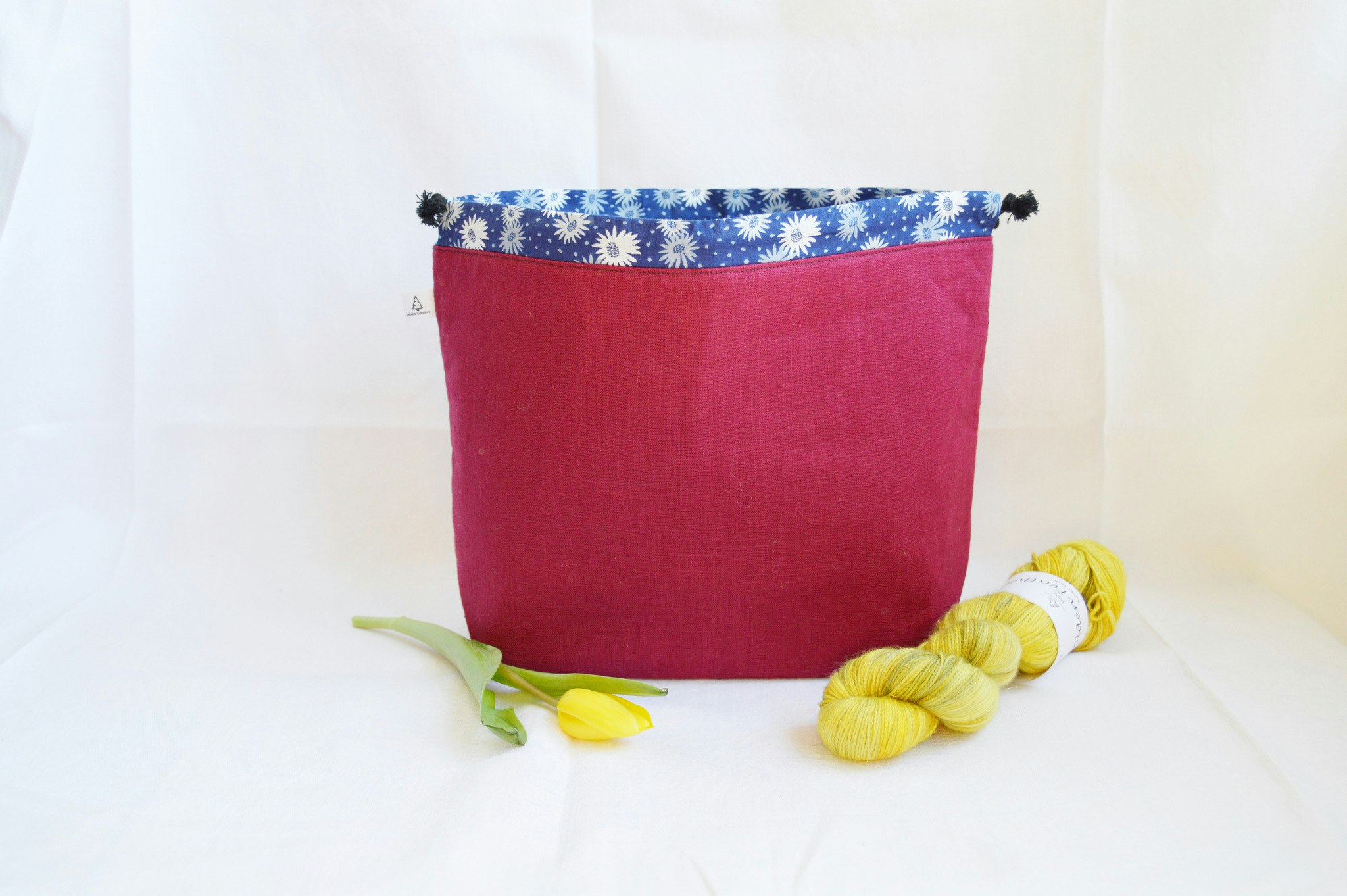 Vinröd linne - Drawstring Bucket