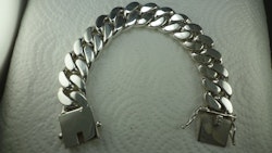 Pansarlänk 20 mm x 6.5 mm i 100% solid Sterling Silver. Handsmide.