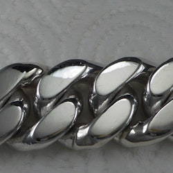 Pansarlänk 20 mm x 6.5 mm i 100% solid Sterling Silver. Handsmide.