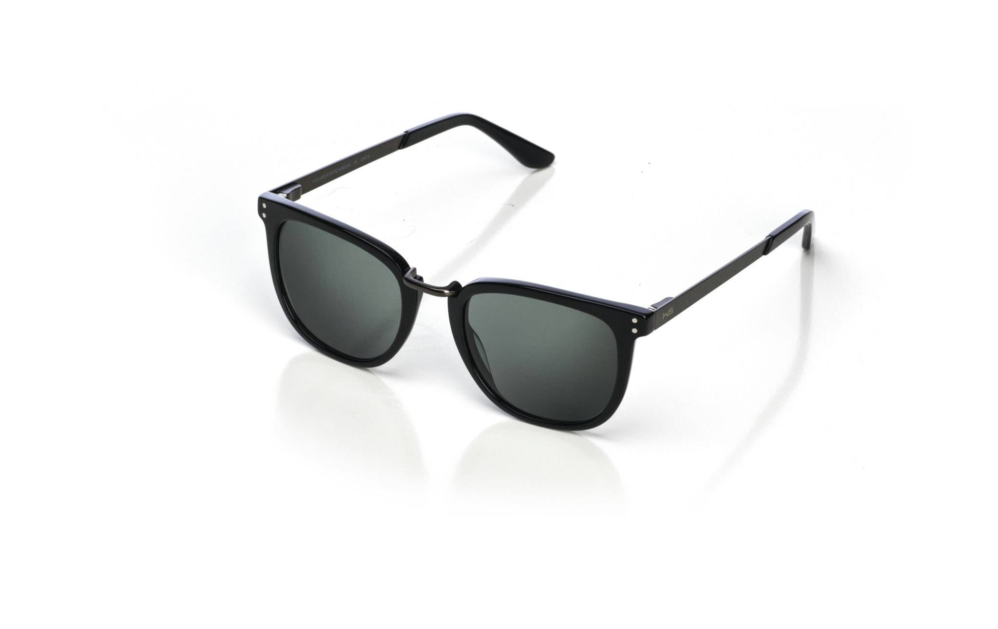 Henrik Stenson Eyewear Scandinavian 3.0 solglasögon Shiny Black