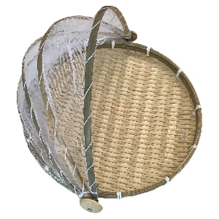 Medium Bilao with cover  112 outside circumference, 35,5cm inside diameter
