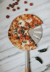 BBQ Snurrspade Pizza  handrtag trä rostfritt stål längd 76 cm Ø23 cm