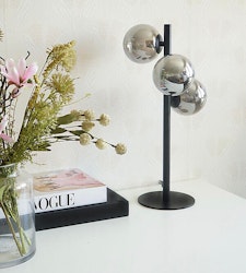 Bordslampa Molekyl