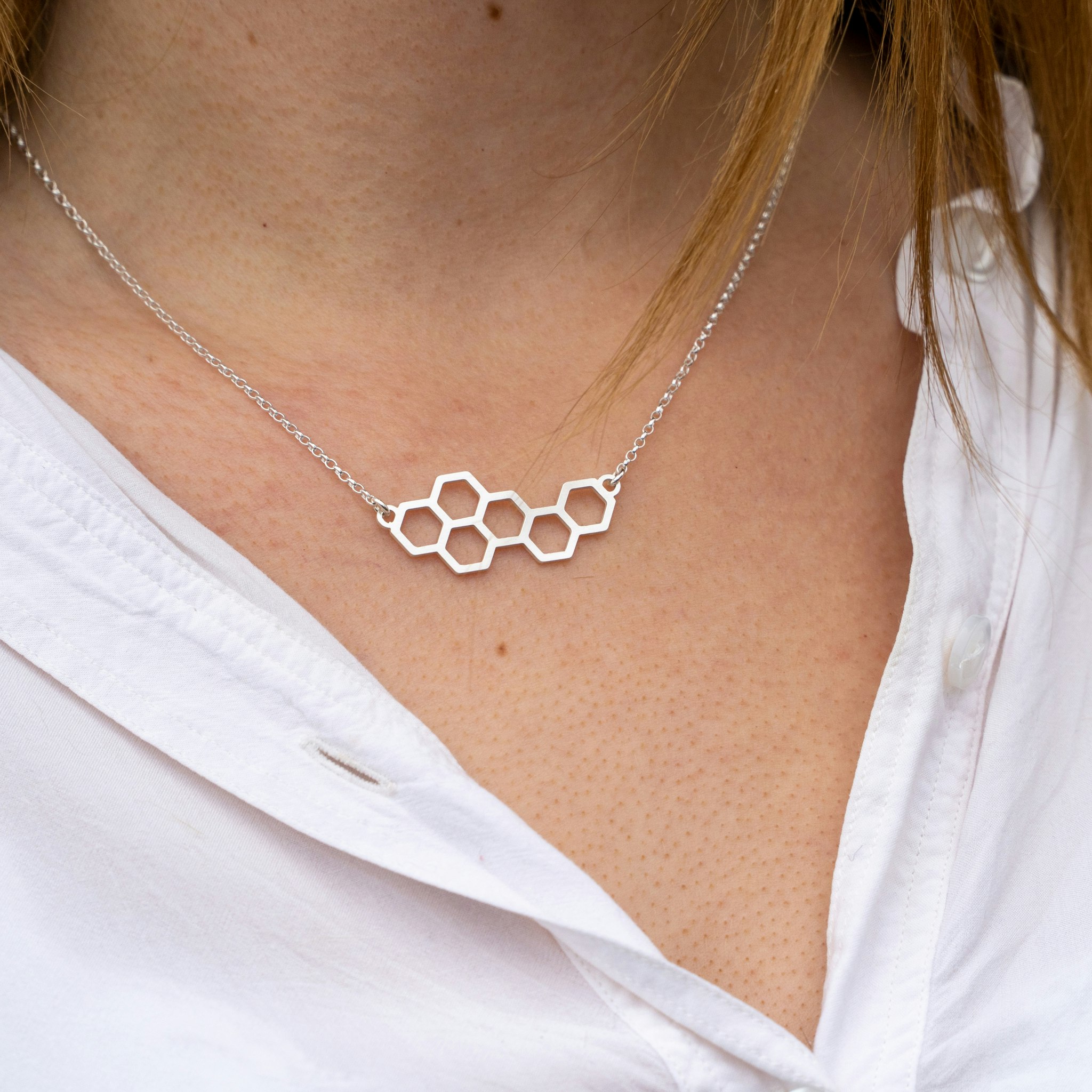 Honing - Ketting Kort Gerecycled Zilver