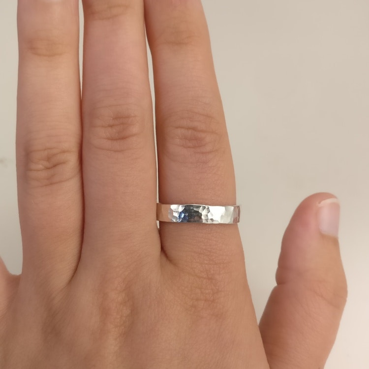 Ring Gehamerd 4,5 mm Gerecycled Zilver