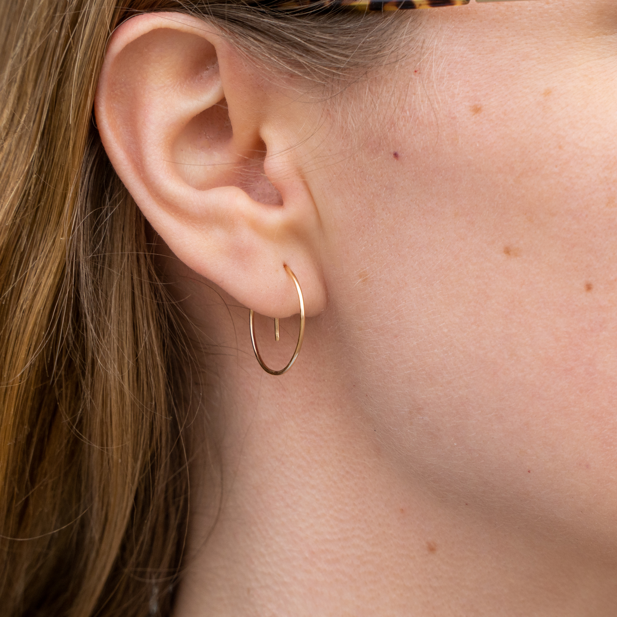 Handmade Hoops Earrings Recycled Gold Model