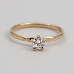 Frida Solitair Engagement ring 0,24 lab-grown diamond