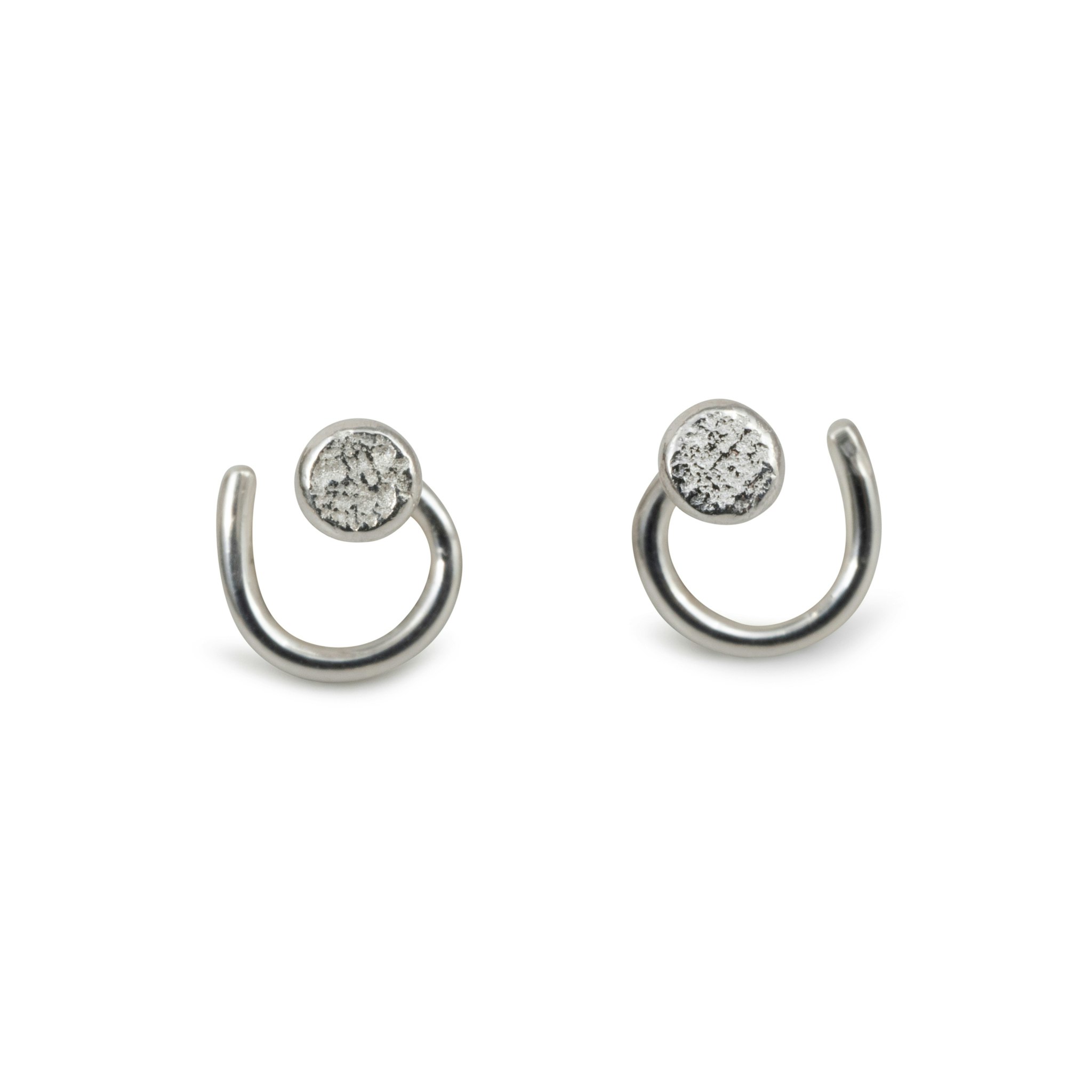 Asphalt – Comfort Earrings in Recycled Silver