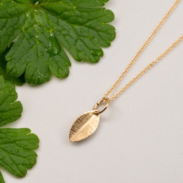18K Leaf Necklace Recycled Gold