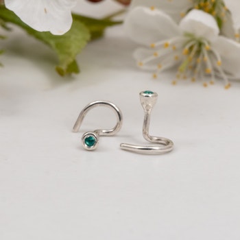 Lab-grownd Emerald Comfort Earrings Recycled Silver