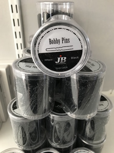 Bobby pins