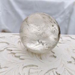 Bergkristall kula 7 cm i diameter, toppenkvalitet