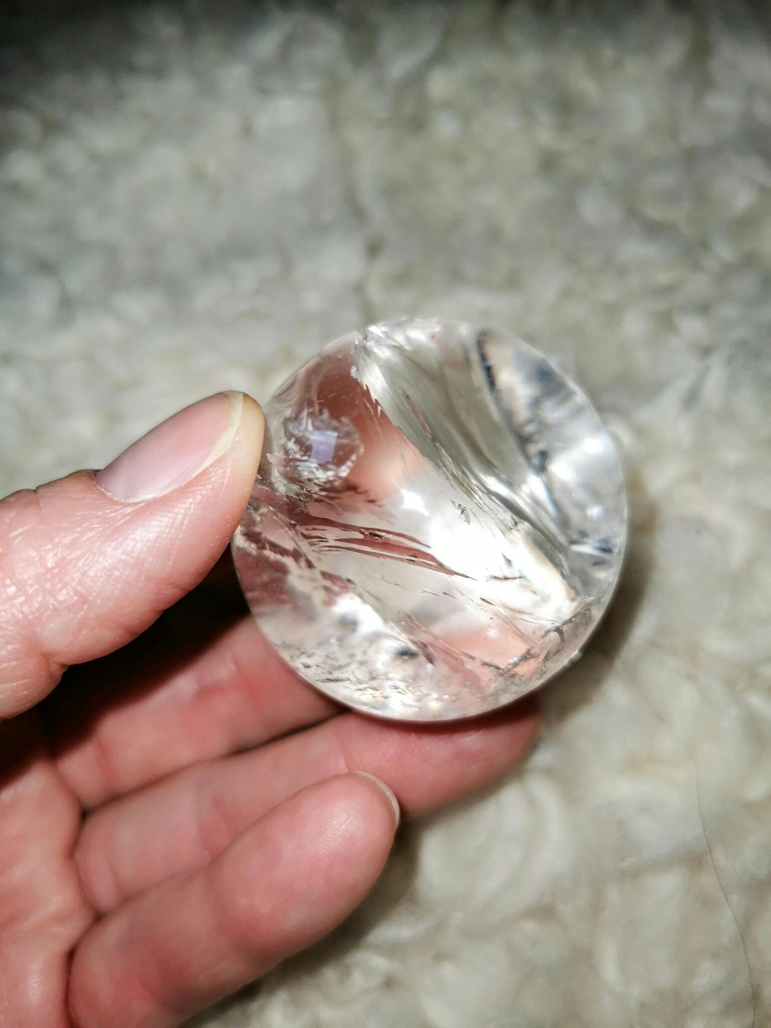Bergkristall kula 4 cm I diameter, toppkvalitet