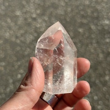 Bergkristall spets med turmalinkvarts