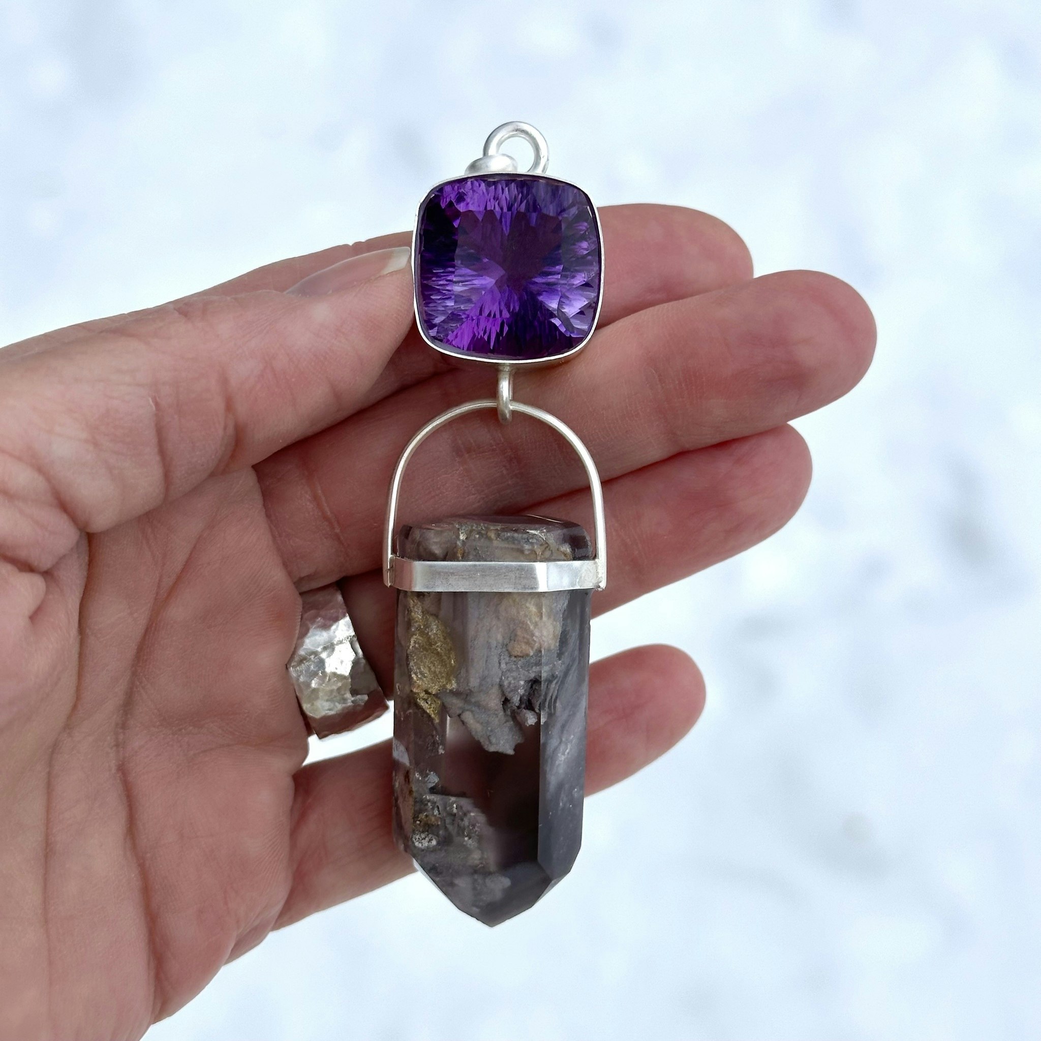 Amethyst with pink Lithium crystal