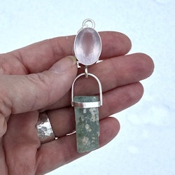 Rose quartz with crystalline aquamarine