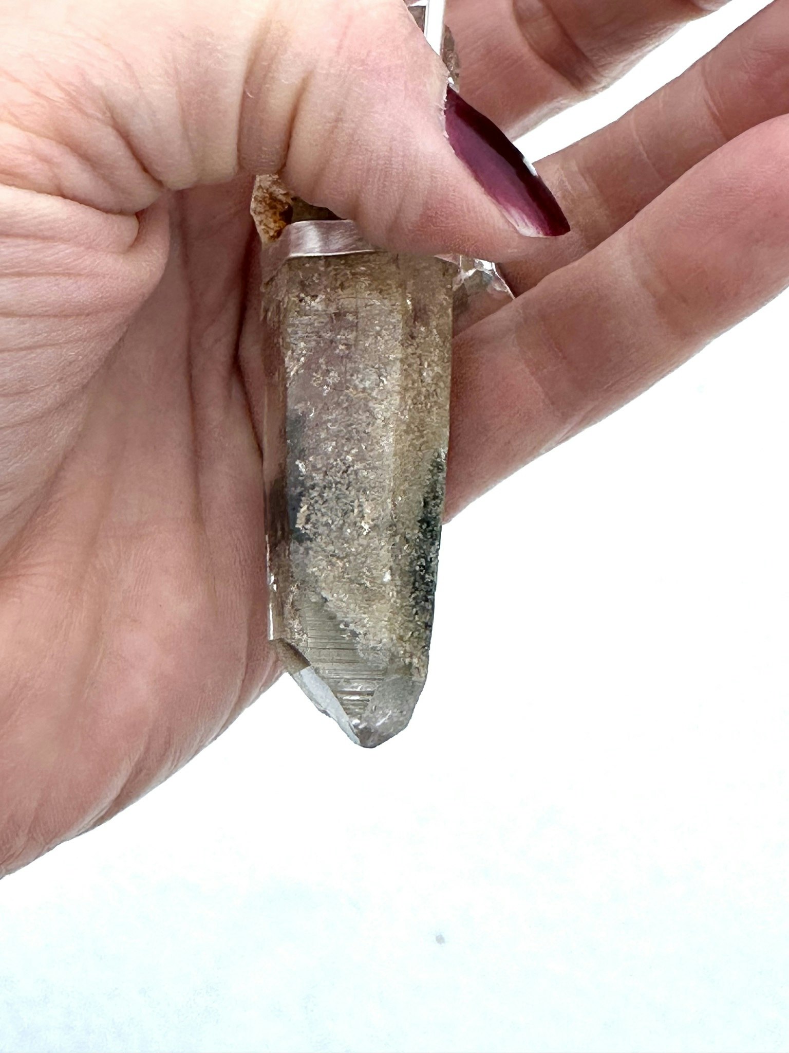 Facettslipad bergkristall med Lodolit från Himalaya