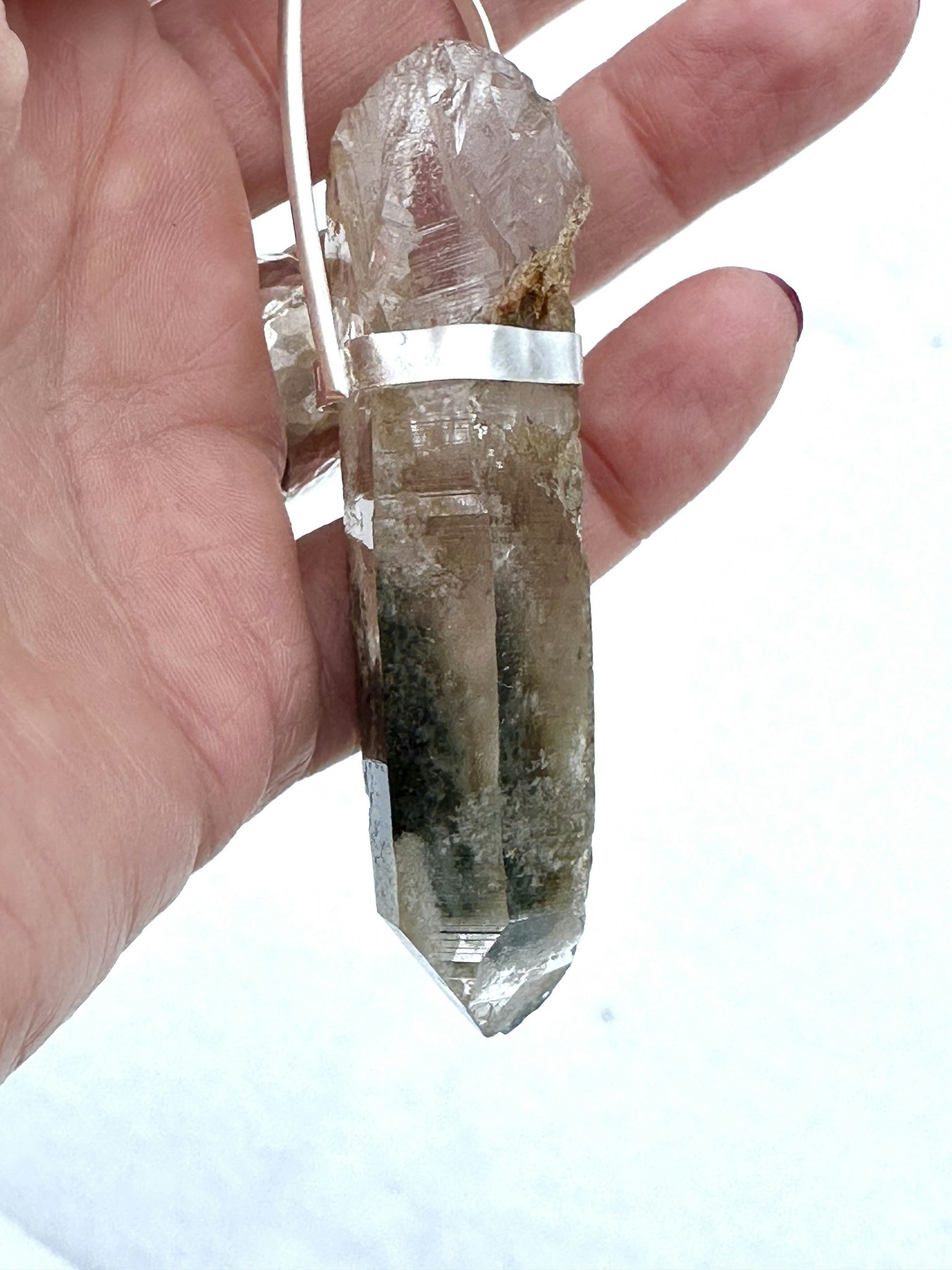 Facettslipad bergkristall med Lodolit från Himalaya