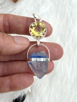 Godess Freja, citrine with Dumortierite quartz