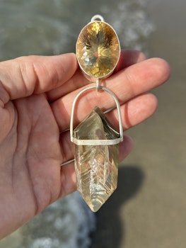 The Golden Dragon and The Golden Egg, big citrine with naturally doublr terminated Lodolite