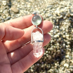 Aquamarine with Brandenberg Enhydro