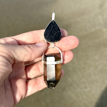 Queen Kali, Black Tourmaline with citrine Lodolite