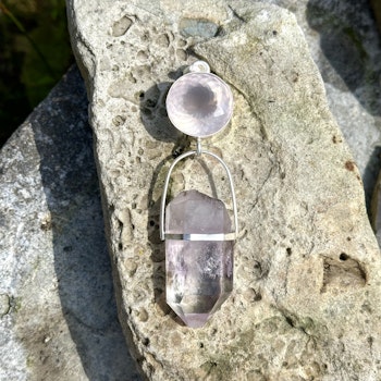 Hogher love- Rose quartz with double terminated Brandenberg Amethyst